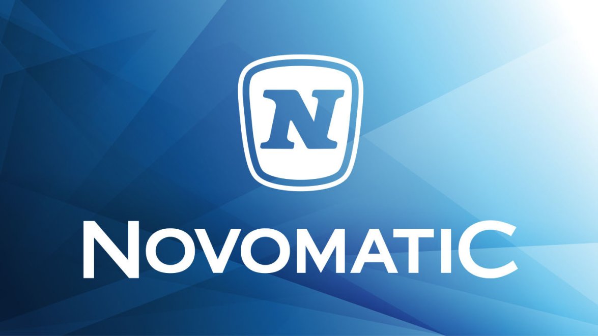 NOVOMATIC Logo mit Shortbrand mit blauem Hintergrund